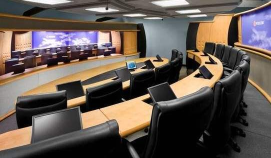 就在这样一个大的社会背景下,视频会议系统成了提高全国教育水平的一